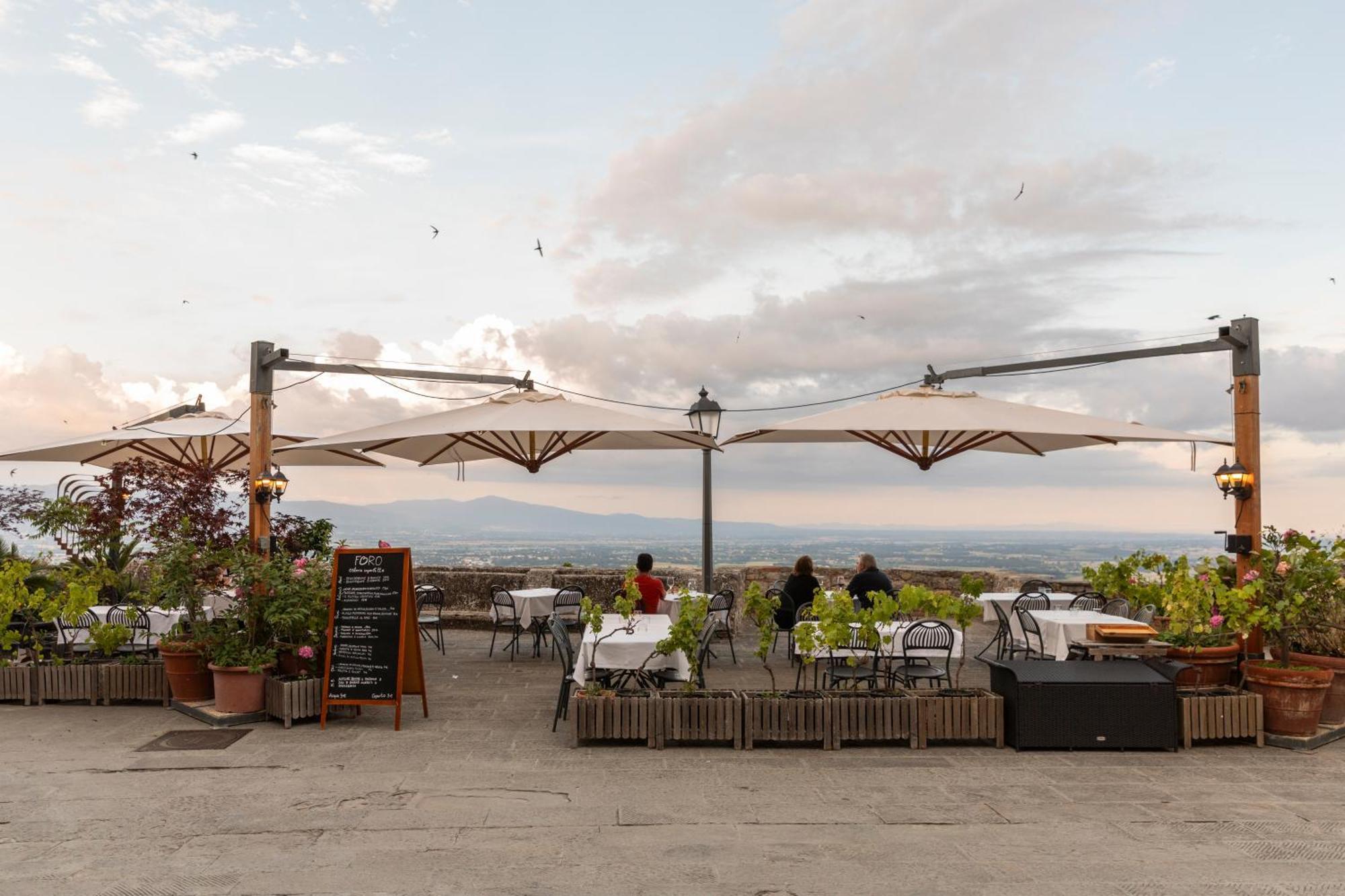 Hotel Foro Osteria Imperfetta à Civitella in Val di Chiana Extérieur photo